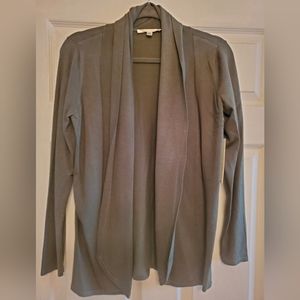 Cyrus Size Medium Dark Olive 🫒 Green Cardigan Long Sleeve Never Worn